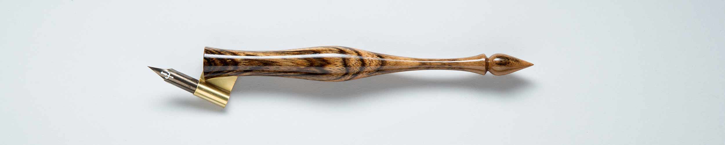 Oblique Pen Holder Image Oblique Pen Holder Image