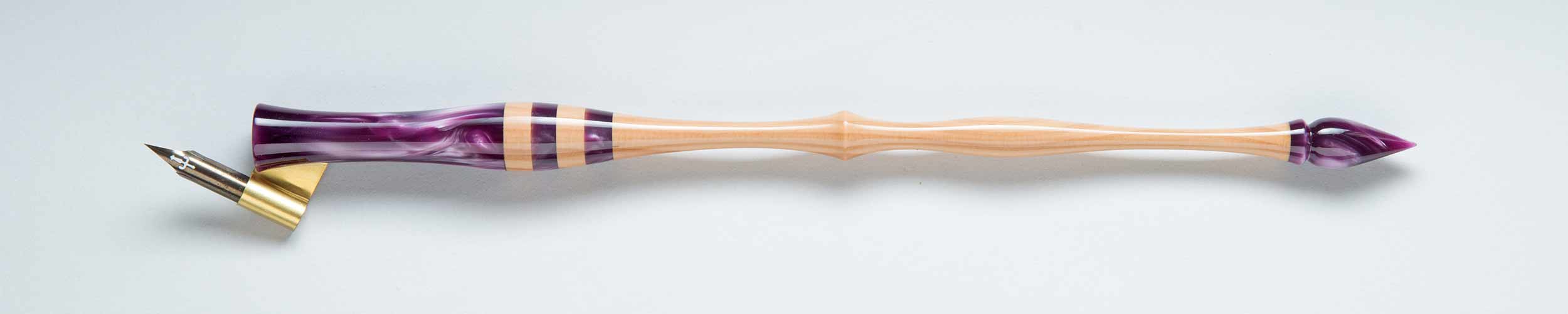 Oblique Pen Holder Image Oblique Pen Holder Image