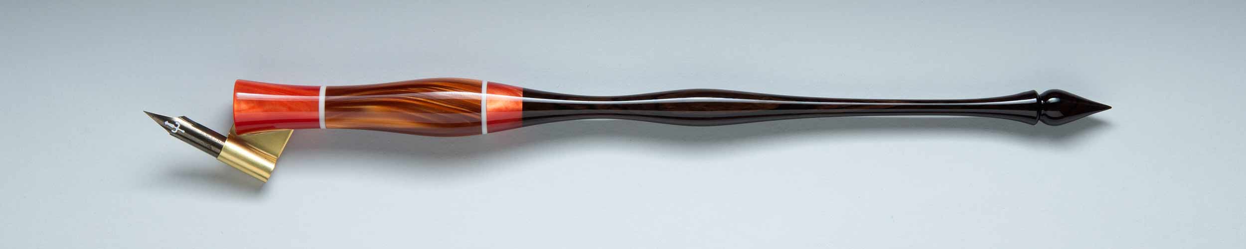 Oblique Pen Holder Image Oblique Pen Holder Image