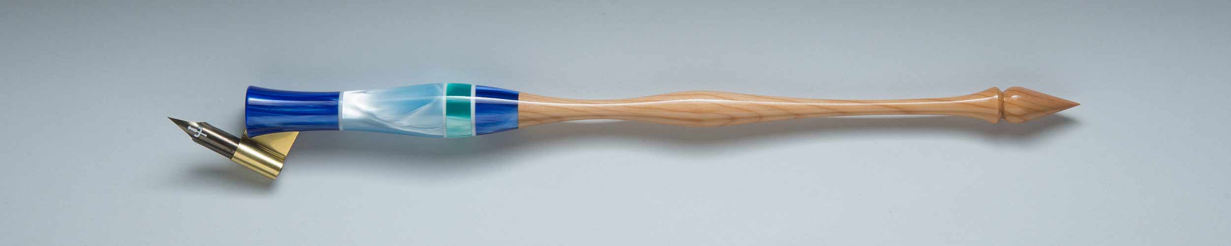Oblique Pen Holder Image Oblique Pen Holder Image