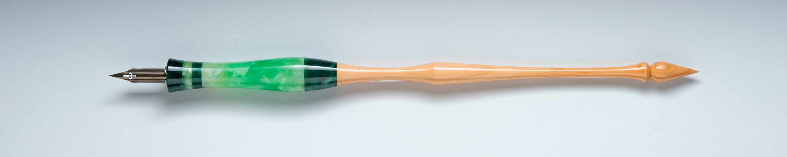 Oblique Pen Holder Image Oblique Pen Holder Image