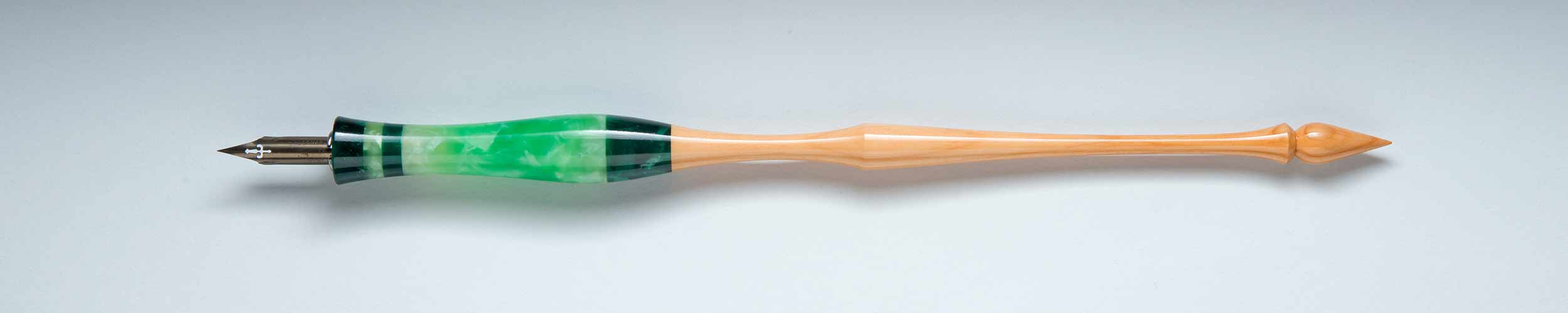 Oblique Pen Holder Image