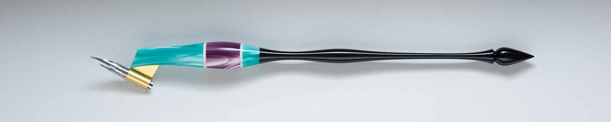 Oblique Pen Holder Image Oblique Pen Holder Image