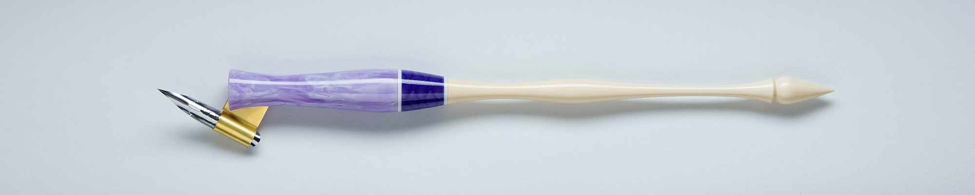 Oblique Pen Holder Image Oblique Pen Holder Image