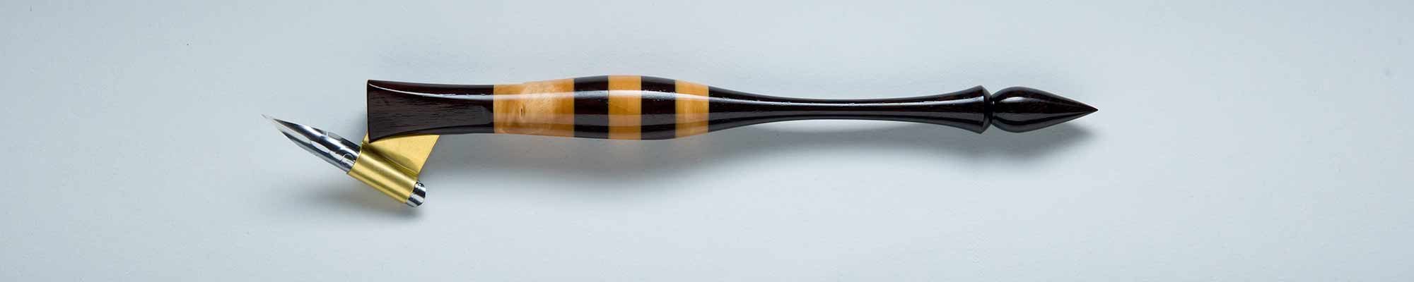 Oblique Pen Holder Image Oblique Pen Holder Image