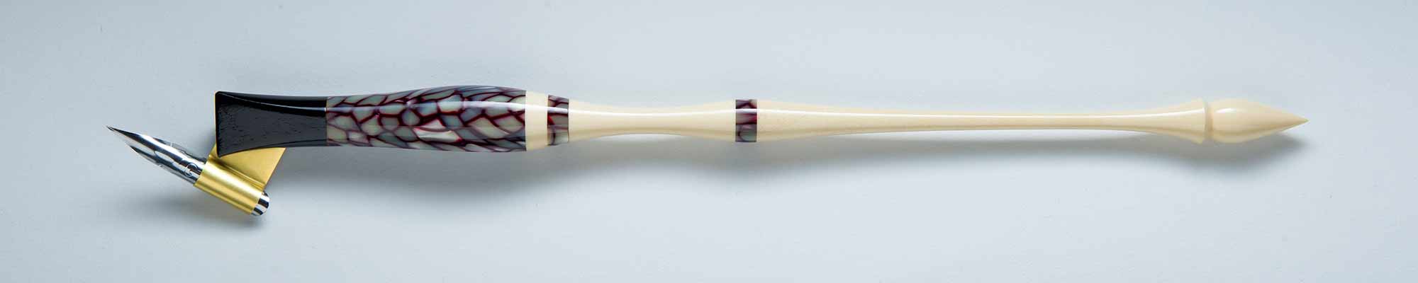 Oblique Pen Holder Image Oblique Pen Holder Image