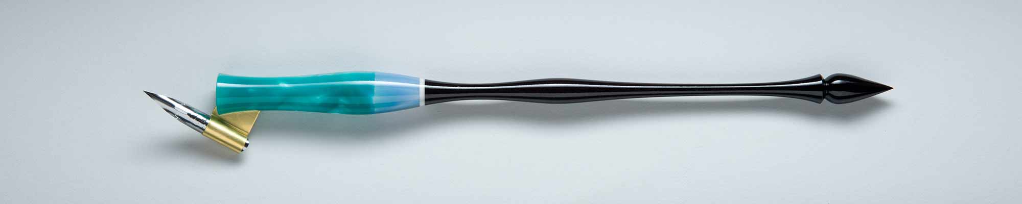 Oblique Pen Holder Image Oblique Pen Holder Image