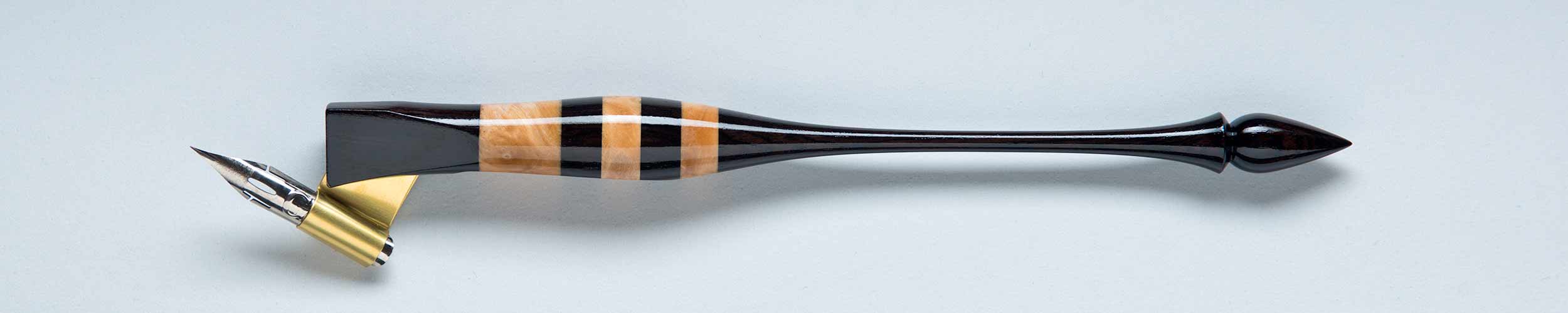 Oblique Pen Holder Image Oblique Pen Holder Image