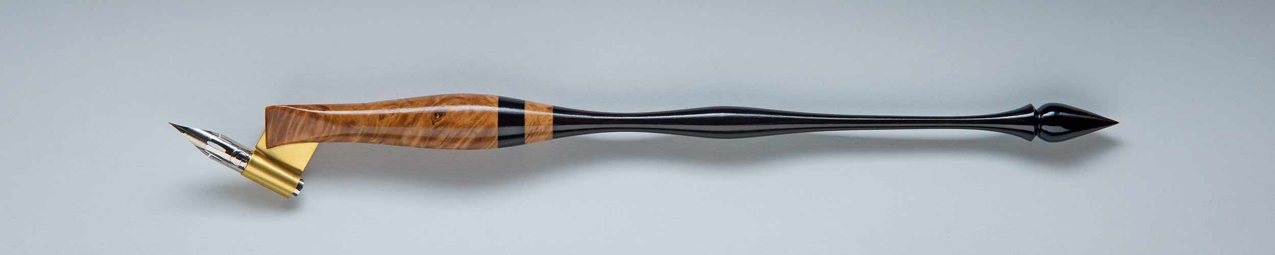 Oblique Pen Holder Image Oblique Pen Holder Image