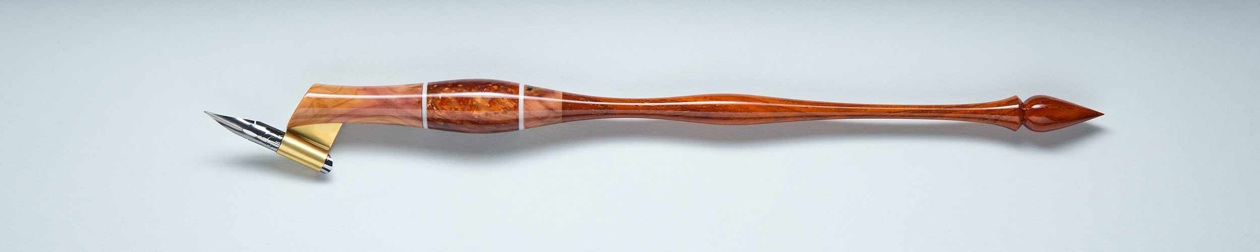 Oblique Pen Holder Image Oblique Pen Holder Image