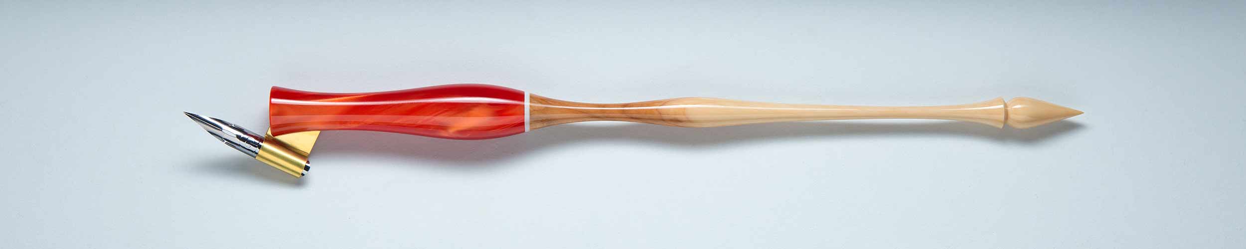Oblique Pen Holder Image Oblique Pen Holder Image