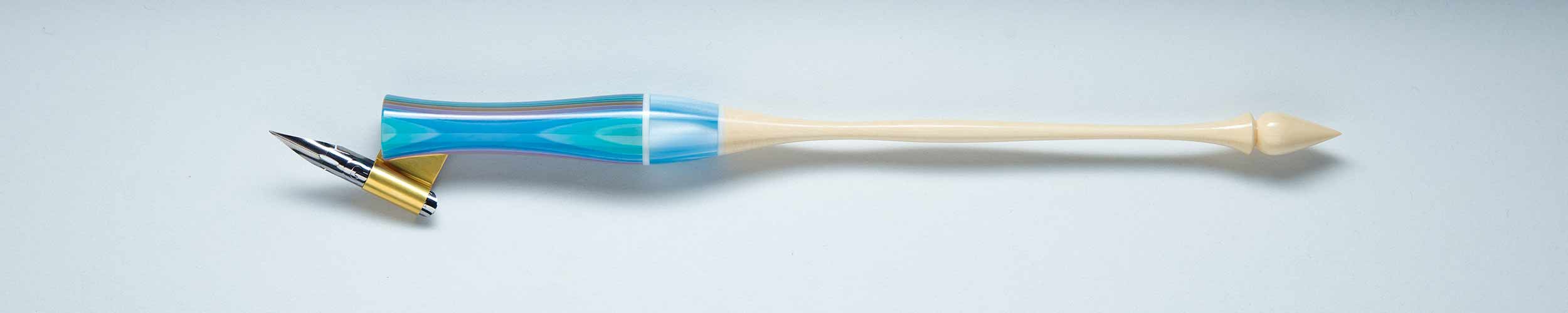 Oblique Pen Holder Image Oblique Pen Holder Image