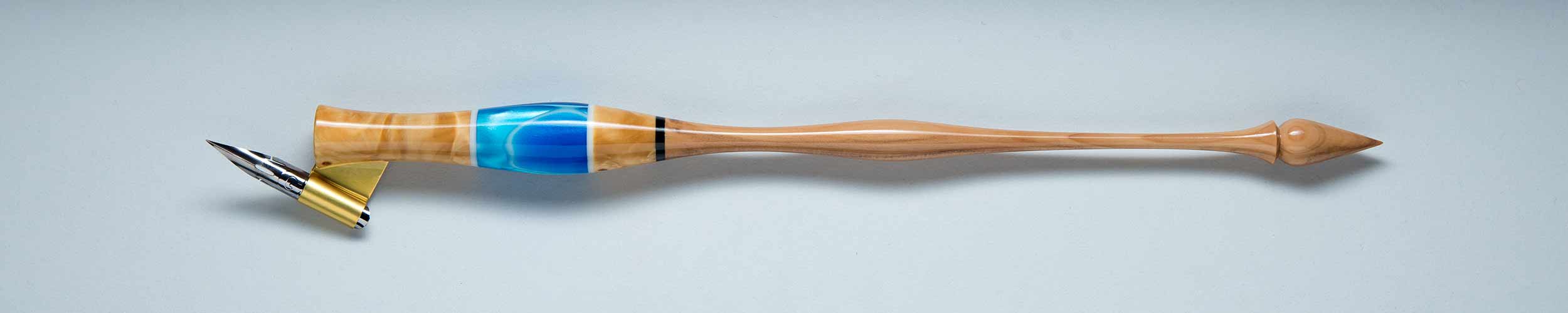 Oblique Pen Holder Image Oblique Pen Holder Image