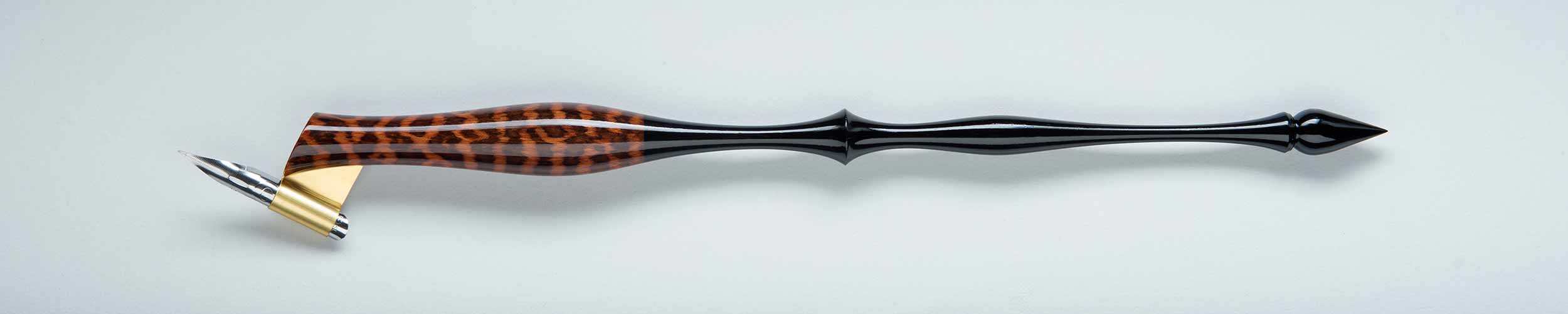 Oblique Pen Holder Image Oblique Pen Holder Image